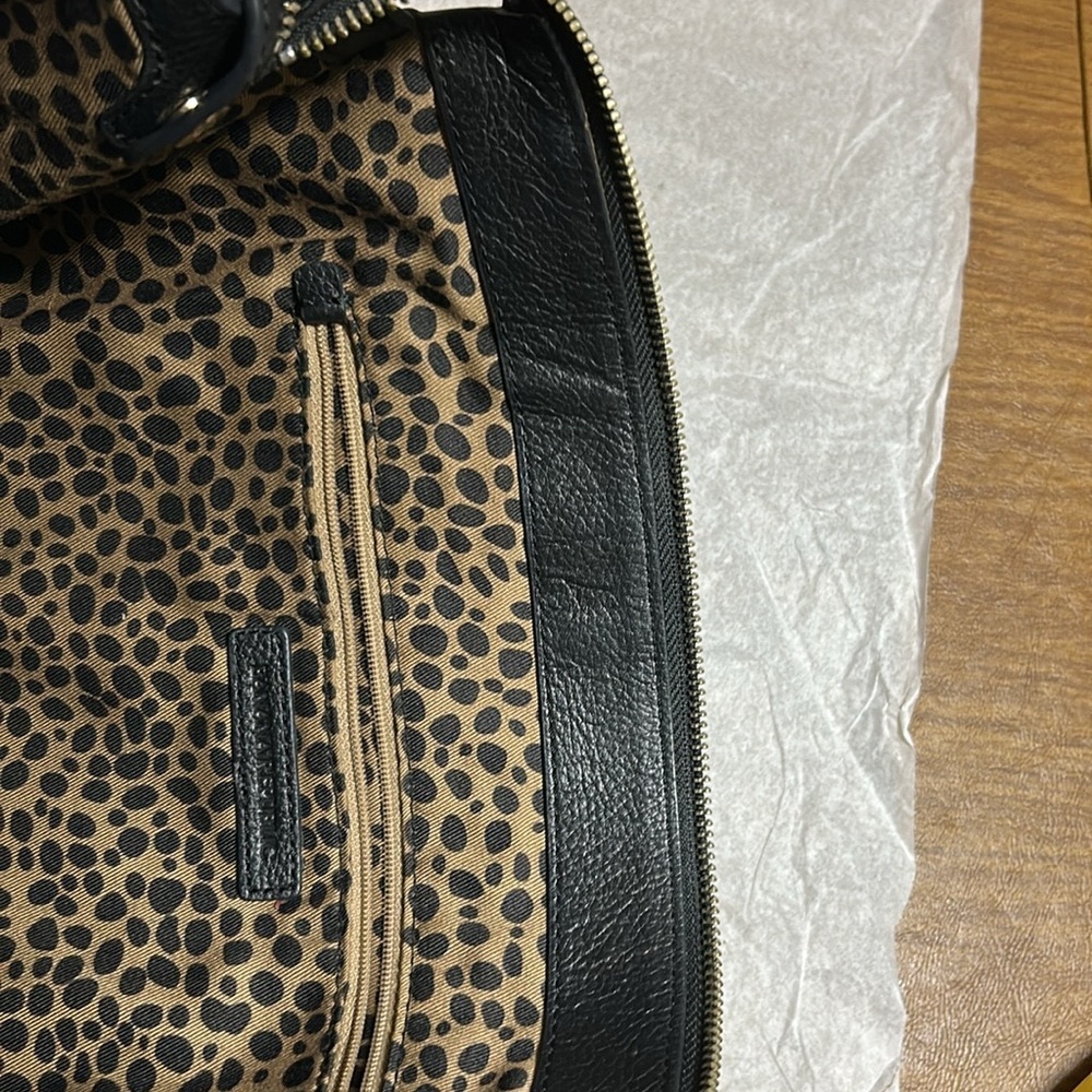 COPY - Banana Republic Leopard Print Bag - Picture 10 of 10